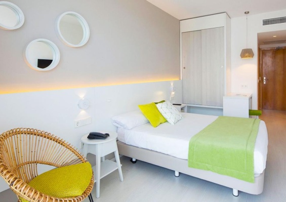 Hôtel JS Sol de Alcúdia 4* Hôtel JS Sol de Alcúdia 4*