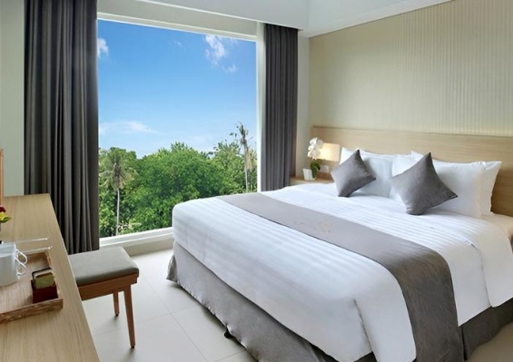 Hôtel Jimbaran Bay Beach Resort & Spa 4* Hôtel Jimbaran Bay Beach Resort & Spa 4*