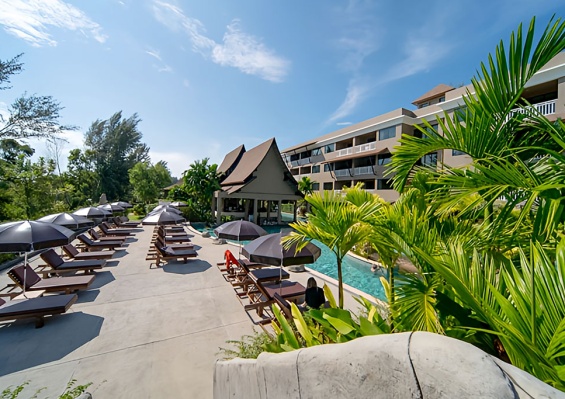 Hôtel Mai Khao Palm Beach Resort 4* by Ôvoyages Hôtel Mai Khao Palm Beach Resort 4* by Ôvoyages