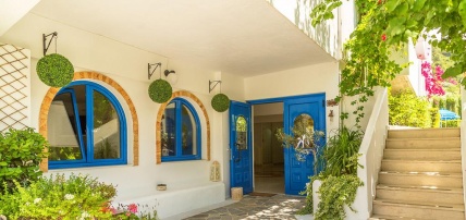 Hôtel Nathalie 3* Adult Only +16, Séjour Grèce & ses îles, Rhodes par Ôvoyages Hôtel Nathalie 3* Adult Only +16, Séjour Grèce & ses îles, Rhodes par Ôvoyages