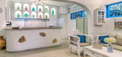 Hôtel Nathalie 3* Adult Only +16, Séjour Grèce & ses îles, Rhodes par Ôvoyages Hôtel Nathalie 3* Adult Only +16, Séjour Grèce & ses îles, Rhodes par Ôvoyages
