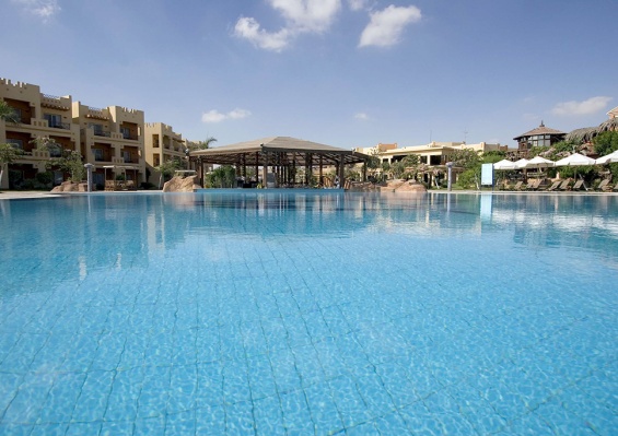 Ôcity Xperience Swiss Inn Pyramids Golf Resort 5* Ôcity Xperience Swiss Inn Pyramids Golf Resort 5*
