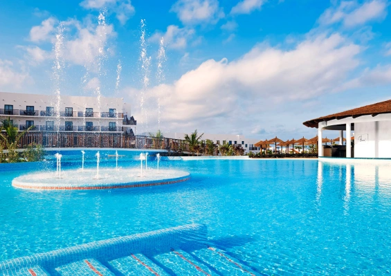 Ôclub Experience Melia Dunas Beach Resort & Spa 5* Ôclub Experience Melia Dunas Beach Resort & Spa 5*