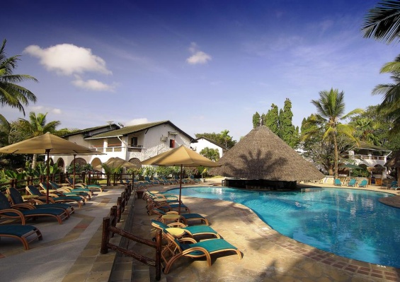 Hôtel Pinewood Beach Resort & Spa 4* Sup Hôtel Pinewood Beach Resort & Spa 4* Sup