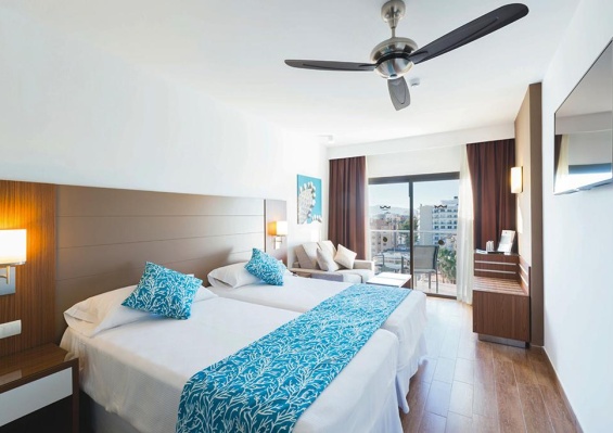 Hôtel Riu Bravo 4* Hôtel Riu Bravo 4*