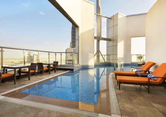 Hôtel Ramada by Wyndham Abu Dhabi Corniche 4* Hôtel Ramada by Wyndham Abu Dhabi Corniche 4*