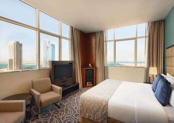 Hôtel Ramada by Wyndham Abu Dhabi Corniche 4* Hôtel Ramada by Wyndham Abu Dhabi Corniche 4*