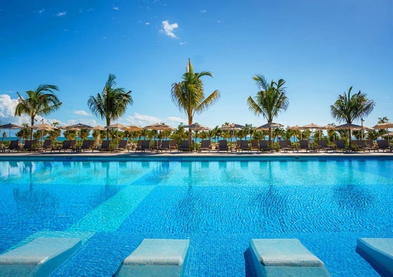 Hôtel Riu Latino 5 * Adult Only +18 Hôtel Riu Latino 5 * Adult Only +18