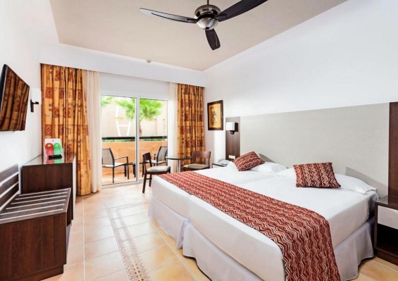Hôtel Riu Funana 5* Hôtel Riu Funana 5*