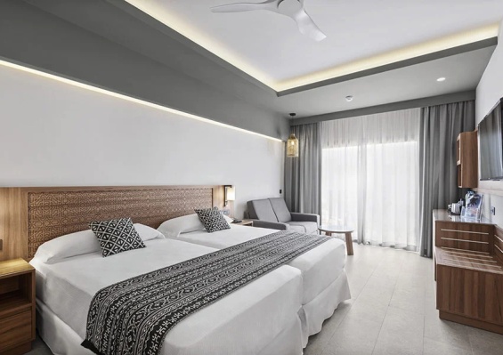 Hôtel Riu Palace Santa Maria 5* Hôtel Riu Palace Santa Maria 5*