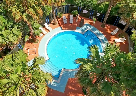 Hôtel Robinson Apulia Resort 4* Hôtel Robinson Apulia Resort 4*