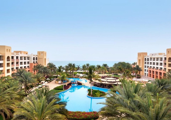 Hôtel DoubleTree by Hilton Muscat Al Waha 5* Hôtel DoubleTree by Hilton Muscat Al Waha 5*