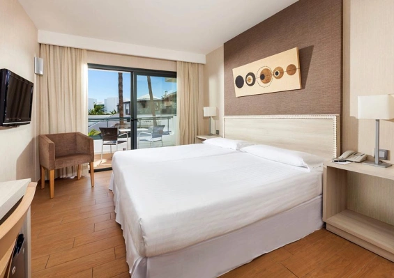 Hôtel THB Lanzarote Beach 4* Hôtel THB Lanzarote Beach 4*