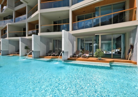 Hôtel Wyndham Grand Nai Harn Beach Phuket 5* Hôtel Wyndham Grand Nai Harn Beach Phuket 5*