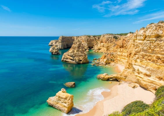 Autotour Ma Douce Algarve de Lisbonne à Albufeira 4* Autotour Ma Douce Algarve de Lisbonne à Albufeira 4*