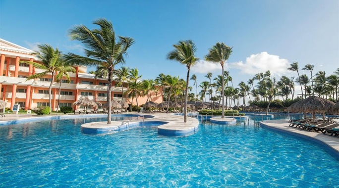 Hôtel Iberostar Waves Punta Cana 5*, Séjour République Dominicaine, Punta Cana par Ôvoyages Hôtel Iberostar Waves Punta Cana 5*, Séjour République Dominicaine, Punta Cana par Ôvoyages