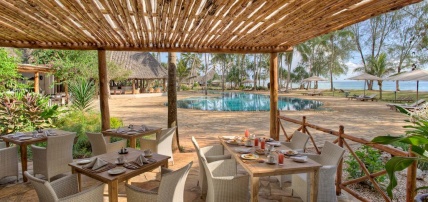 Ôcombiné - BlueBay Beach Resort 5* & safari 2 nuits Saadani, Séjour Tanzanie, Zanzibar par Ôvoyages Ôcombiné - BlueBay Beach Resort 5* & safari 2 nuits Saadani, Séjour Tanzanie, Zanzibar par Ôvoyages